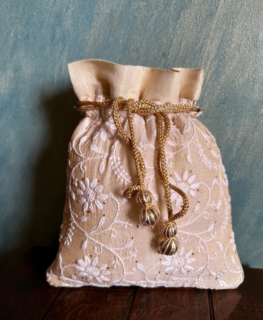 chikankari potli-purse-handbag