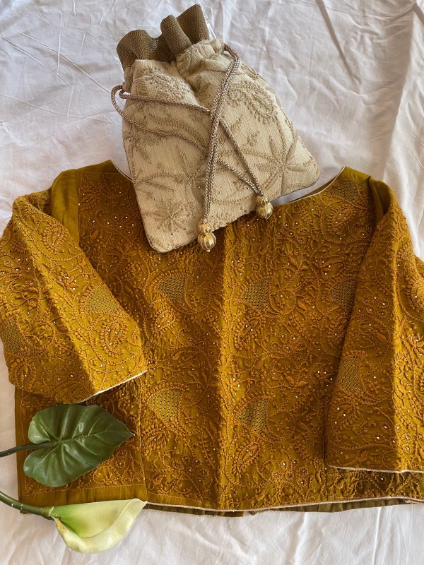 ready to wear chikankari blouse-free size chikankari blouse