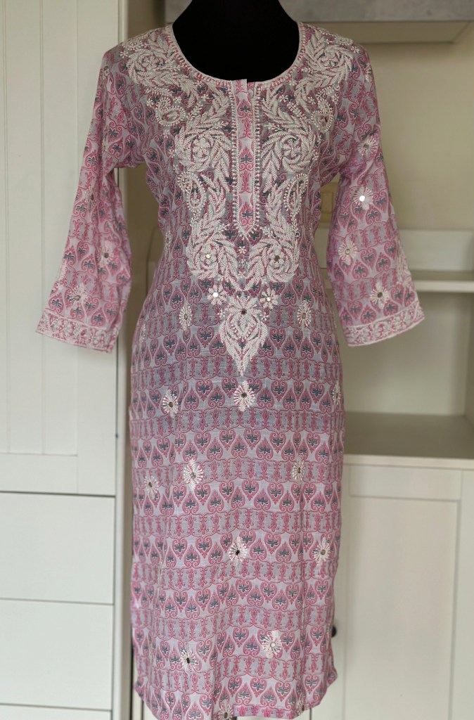 pure cotton chikankari kurti with mirror work