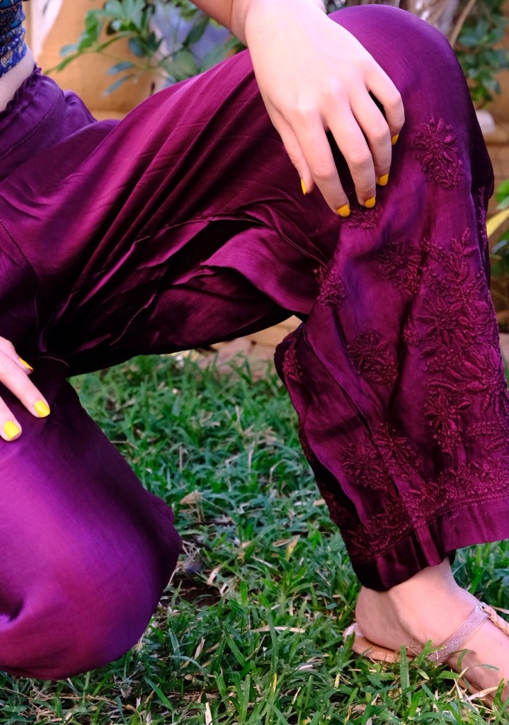 chikankari pants