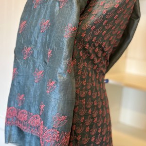 Grey & Pink Tussar Silk Kurta Dupatta Pant Set - Image 2