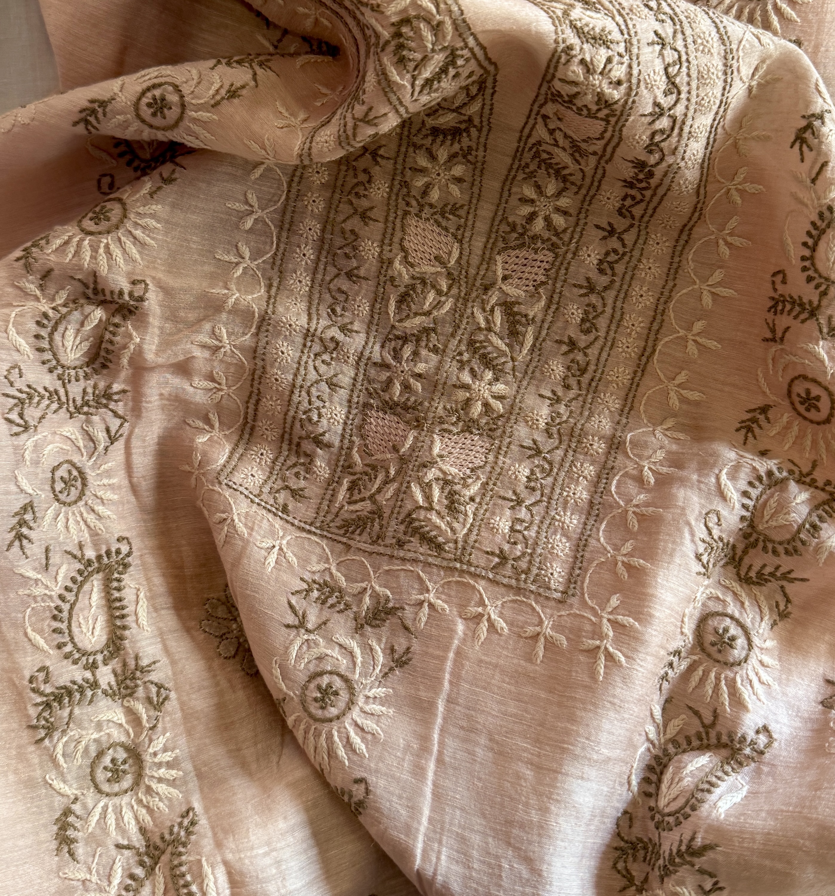 Pure linen Chikankari kurta dupatta set - Image 2