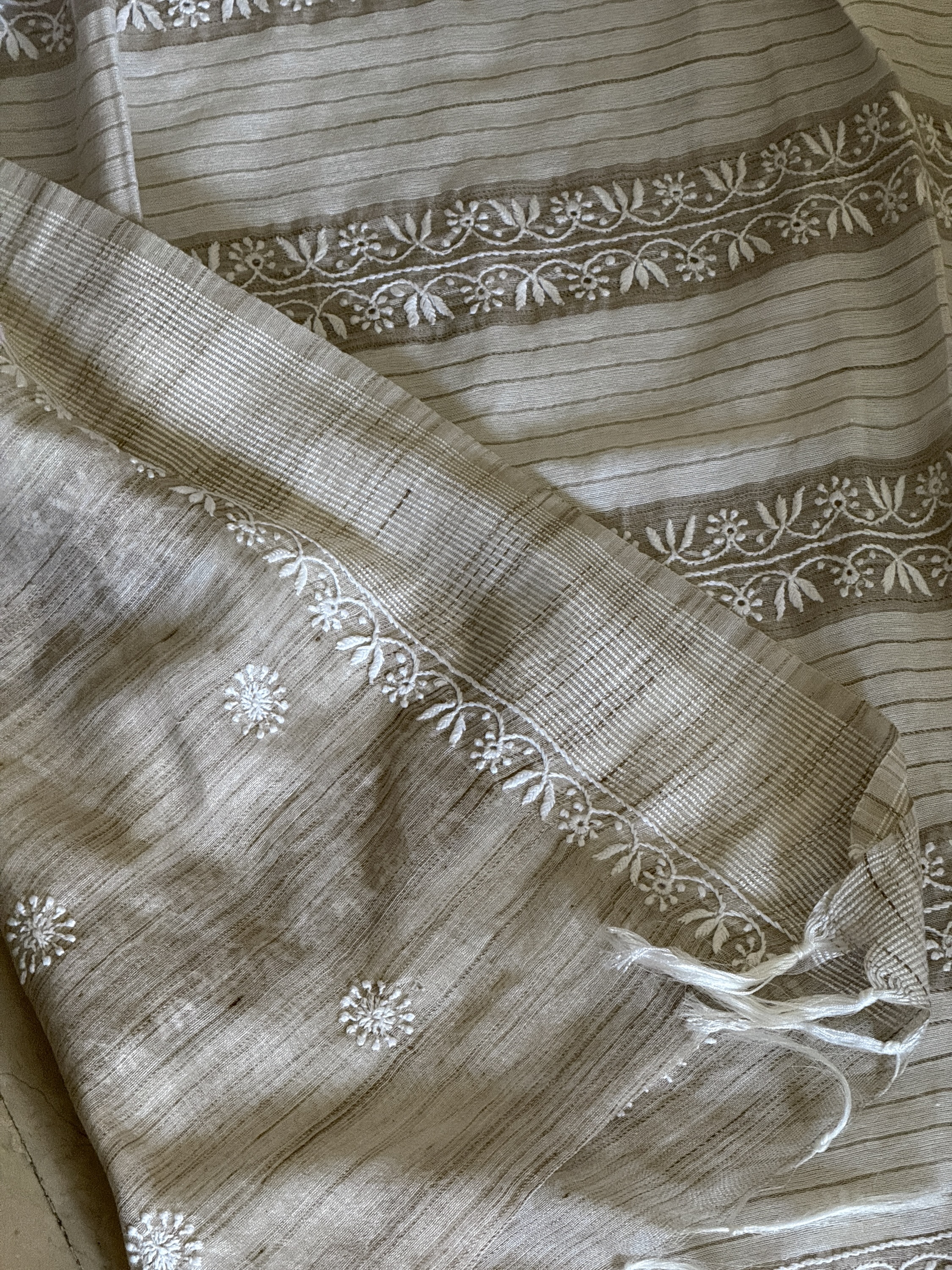 Pure Chanderi khadi texture handwoven Chikankari saree with blouse - Image 4