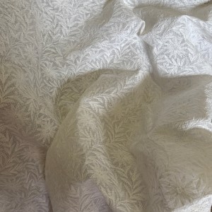 Frost white Kota doria allover Tepchi work Chikankari saree - Image 2
