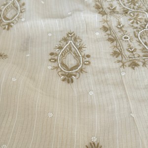 Off-white olive Maheshwari mulmul chikankari kurta dupatta set with pearl work - Image 3