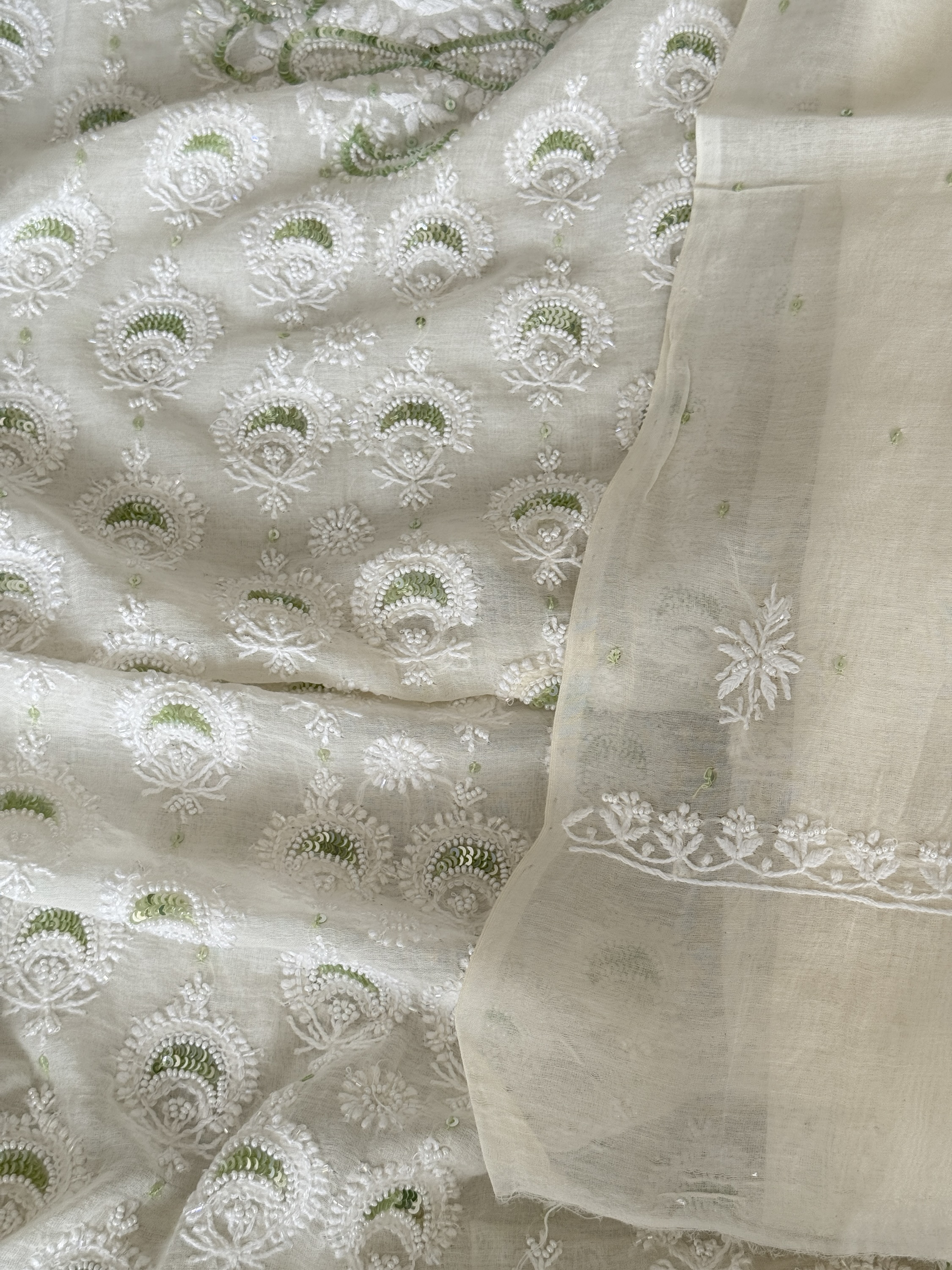 Ivory white Chanderi mulmul chikankari kurta dupatta set delicately embellished with tiny pearls & green sequins - Image 3