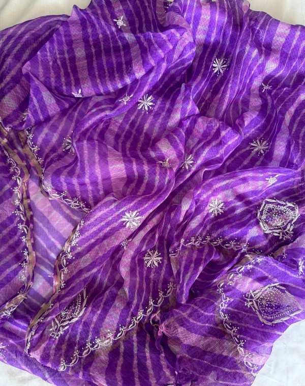Amethyst hand-tied leheriya dupatta