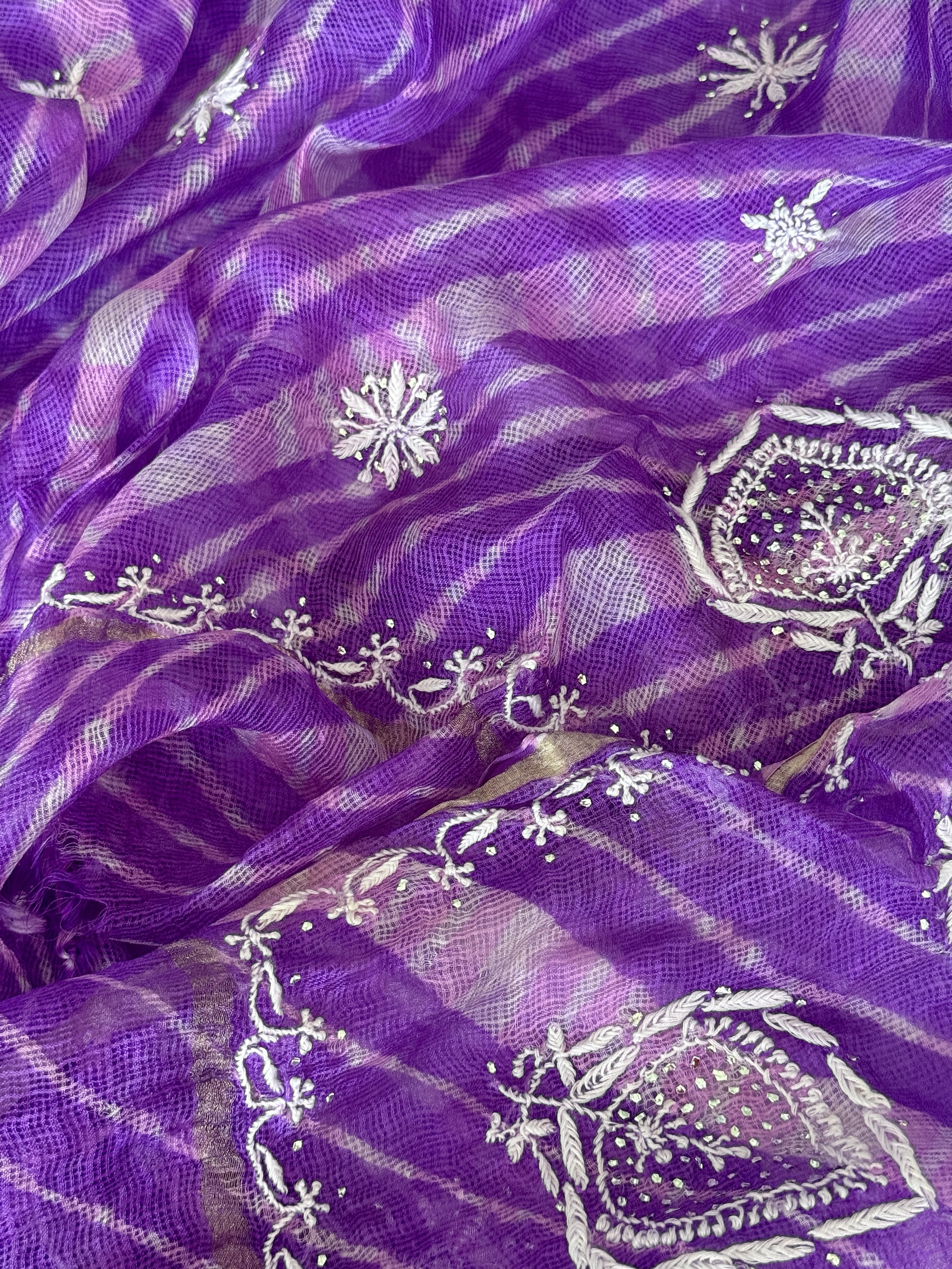Amethyst hand-tied leheriya dupatta - Image 3