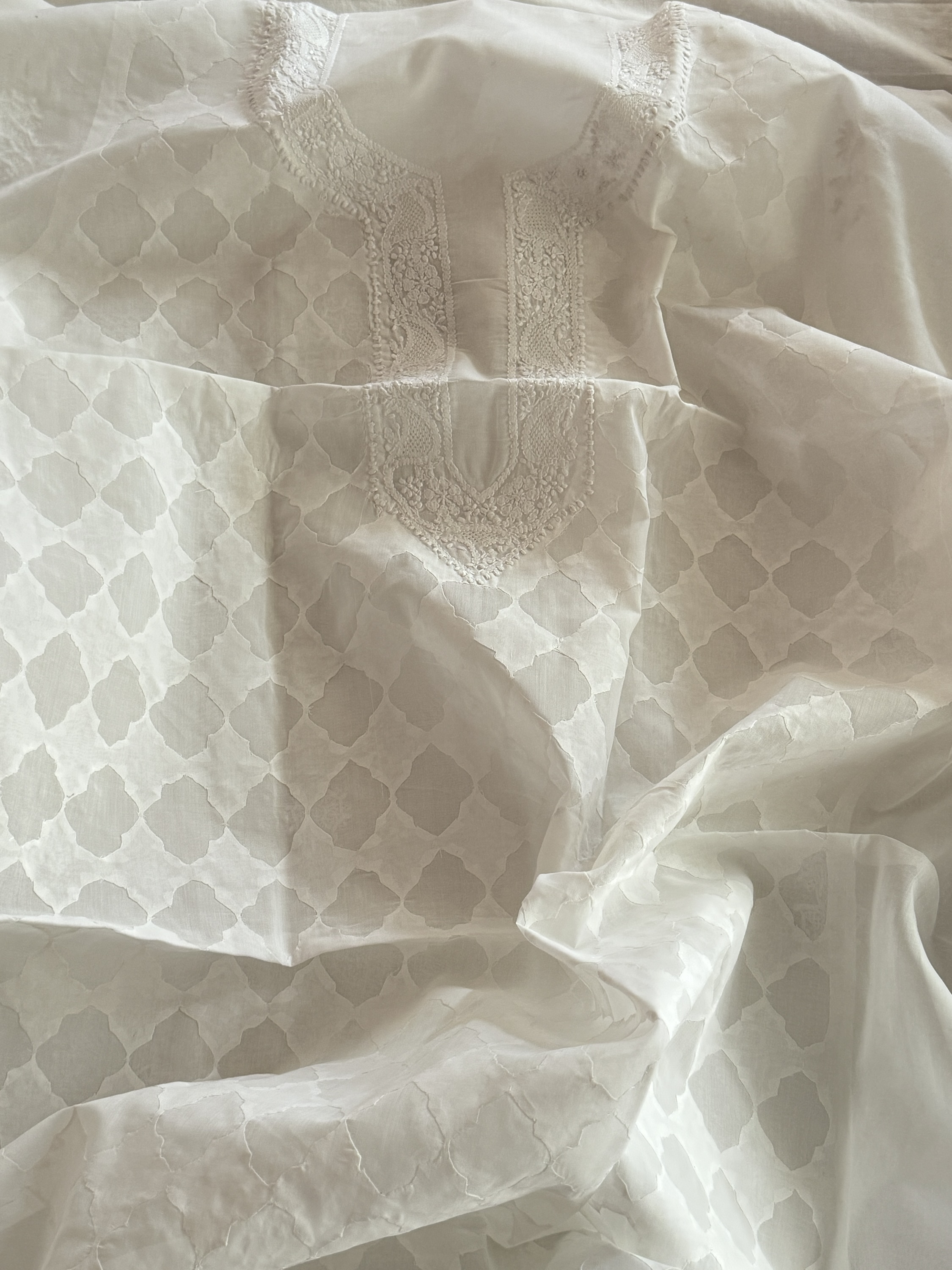 Classic white pure cotton Chikankari kurta piece with delicate hand cut daraz work - Image 3