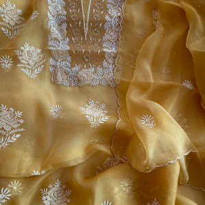Royal yellow organza chikankari kurta dupatta set with aari, pearl & mukaish work - Image 3