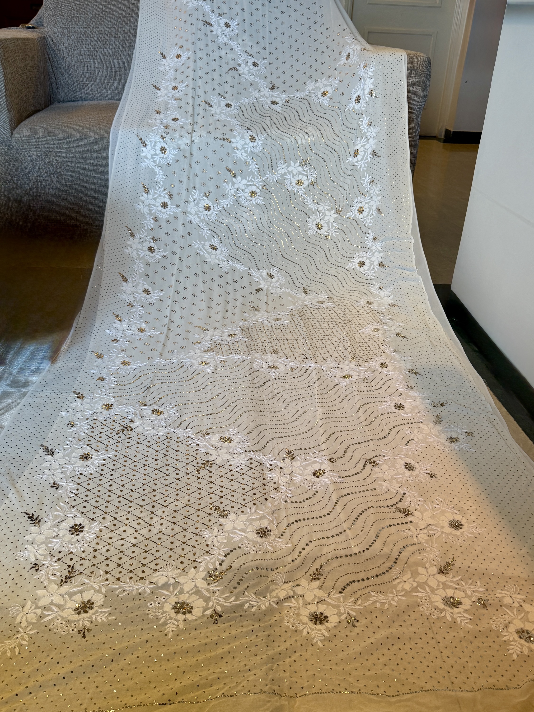 Classic ivory & gold handcrafted mukaish work saree with blouse. A master craftsman piece. - Image 2